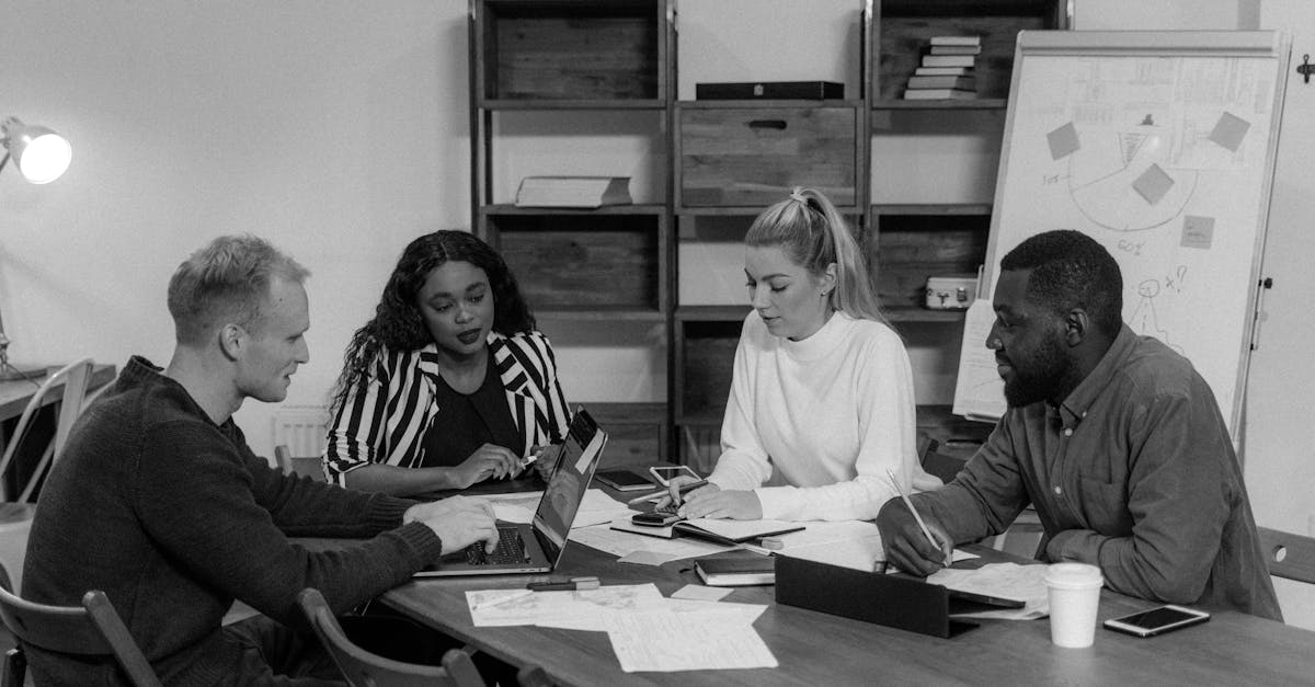 支付宝号买卖：实名认证账号对于社交平台的经营与开发的促进作用