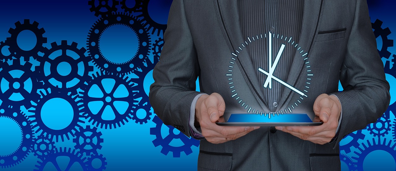 铁盒柔和七星蓝莓笔记本爆珠：拉萨名人书画交易平台代理