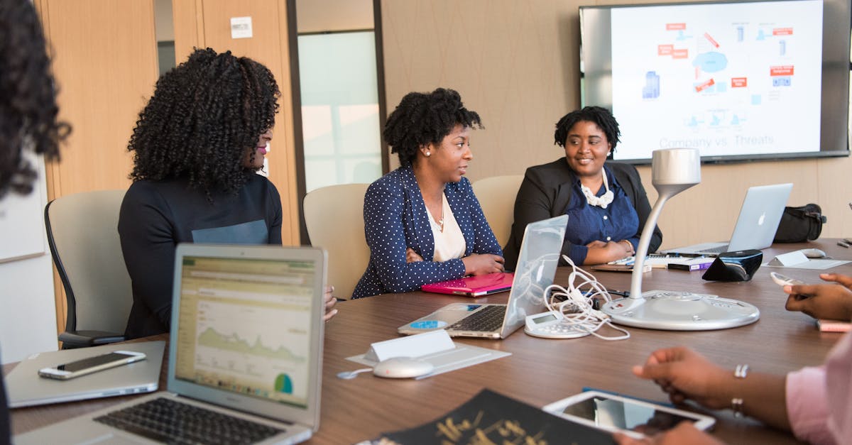 知乎实名账号：潼关企业注册代理